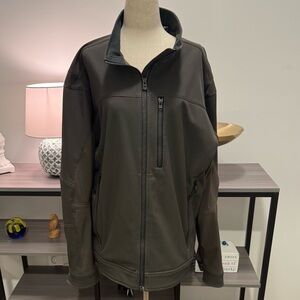 KUHL Interceptr Full-Zip Softshell Jacket – Men’s XL